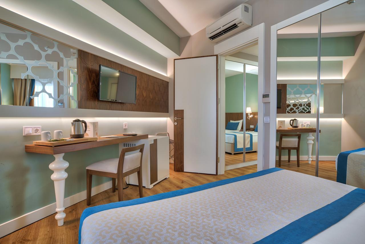 Side Crown Sunshine Ultra All Inclusive Exterior foto