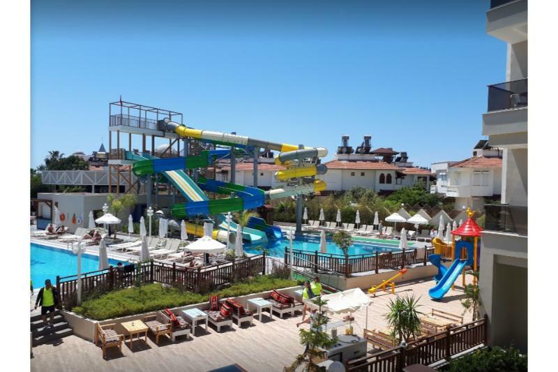 Side Crown Sunshine Ultra All Inclusive Exterior foto